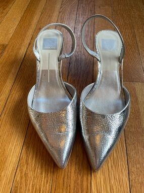Dolce Vita Silver Metallic Slingback Heels Pointed Toe Kitten Heel Women 8.5